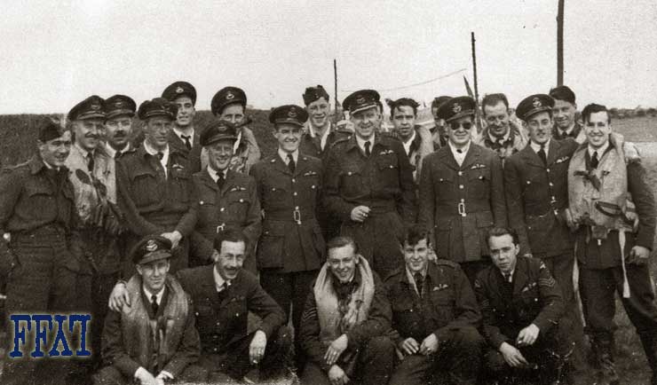 411 Sq. pilots shortly before the Dieppe "Do"